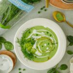 Zielone gazpacho z ogórka i szpinaku z koperkiem